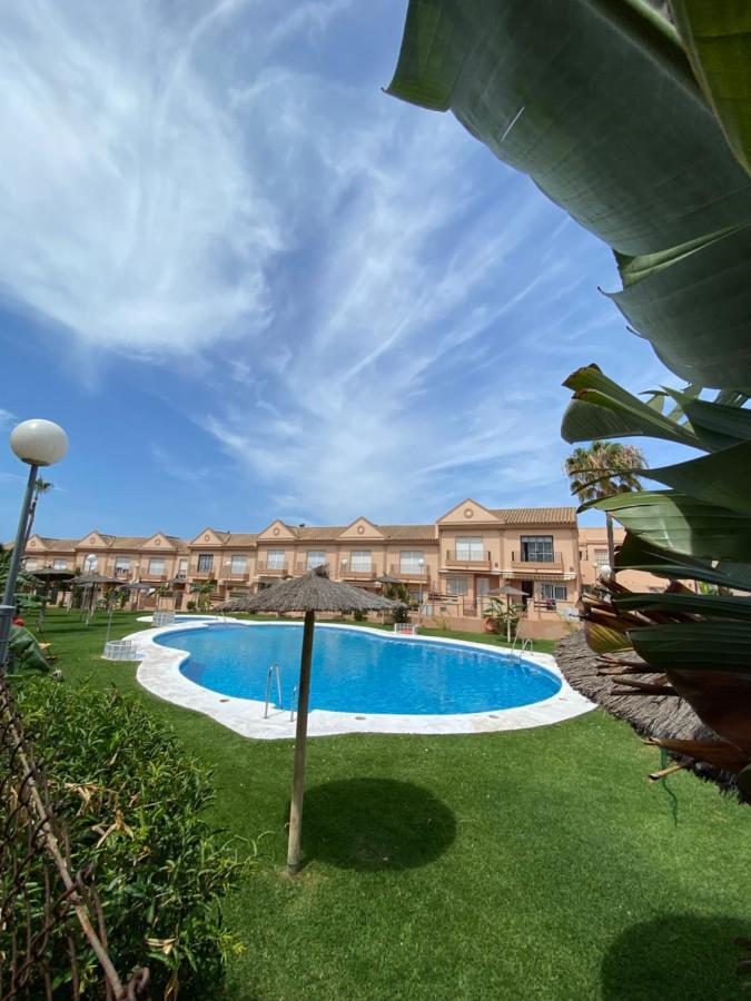 Apartamento La Barrosa Chiclana de la Frontera Dış mekan fotoğraf
